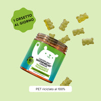 Bears with Benefits Lighter Legs Water Relief Complex – Formula vegana con vitamina C, magnesio, manganese ed estratti vegetali. Assunzione consigliata: 1 orsetto al giorno. Maxi formato da 90 orsetti gusto limone & matcha.