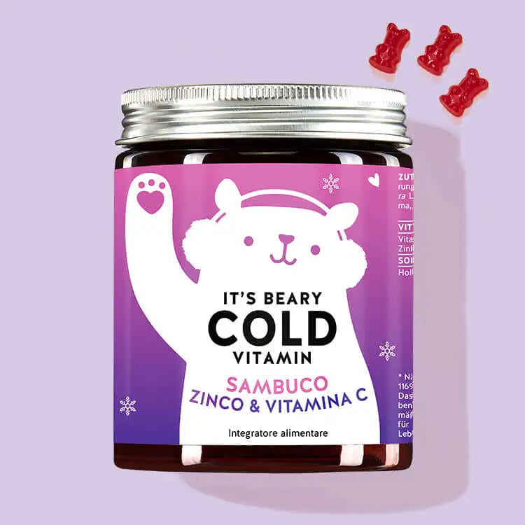 Una confezione di vitamine It’s Beary Cold con estratto di sambuco, zinco e vitamina C da Bears with Benefits come toccasana per la stagione fredda.